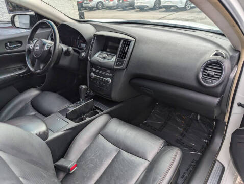 2014 Nissan Maxima