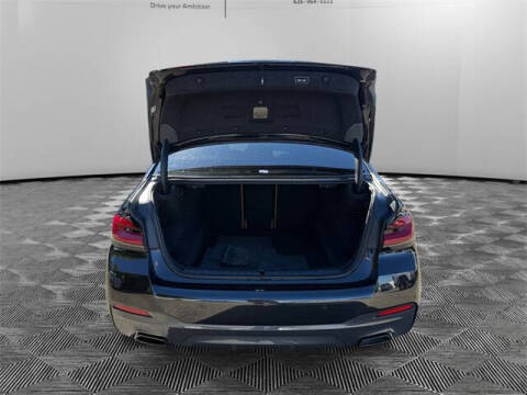 2022 BMW 5 Series 530i