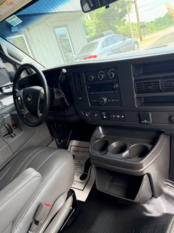 2019 Chevrolet Express 2500
