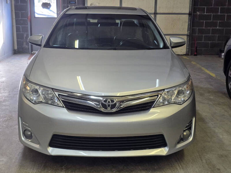 2012 Toyota Camry XLE's photo