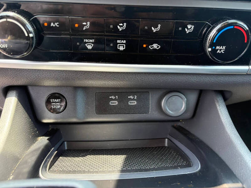 2025 Nissan Rogue S