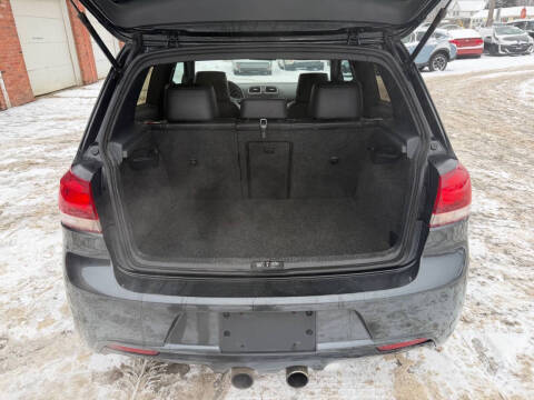 2012 Volkswagen Golf R 4Motion