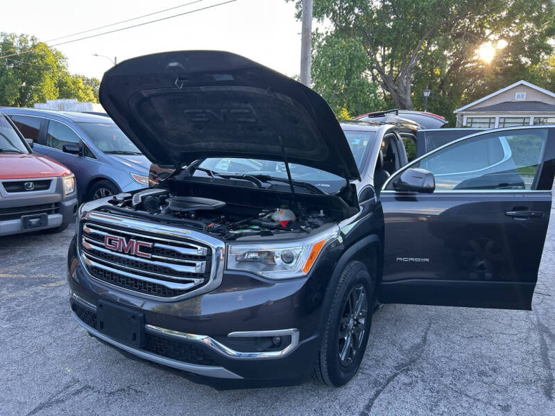 2017 GMC Acadia SLT-1