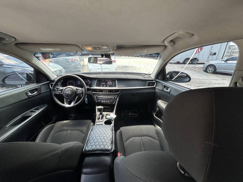 2019 Kia Optima LX