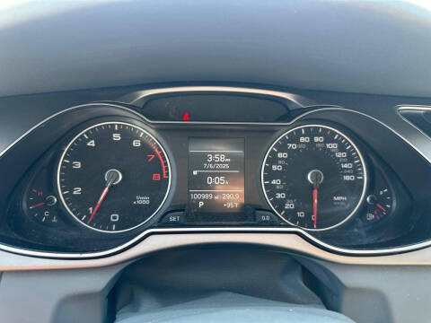 2014 Audi A4 2.0T quattro Premium Plus