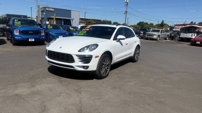 2016 Porsche Macan S