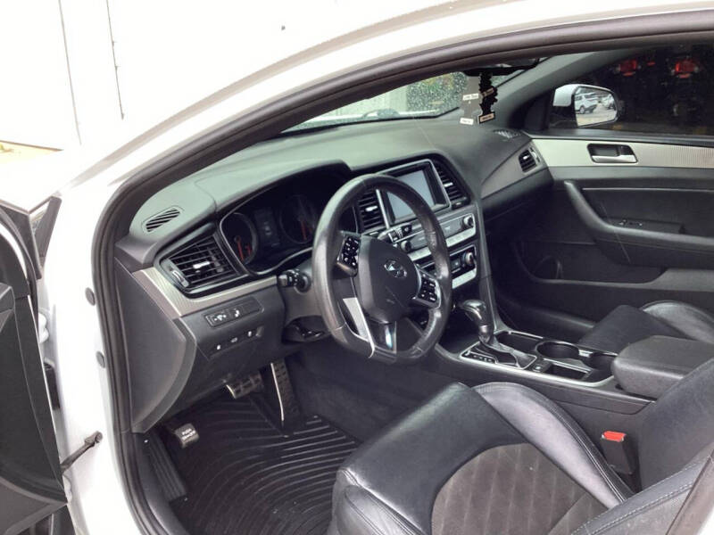 2018 Hyundai Sonata Sport