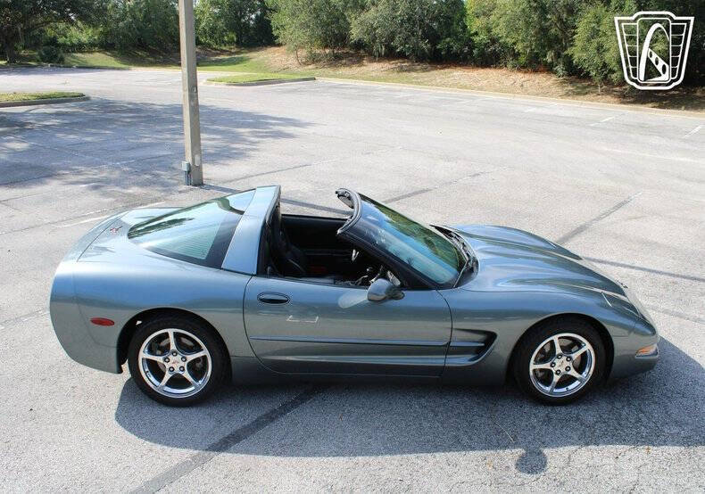 2004 Chevrolet Corvette