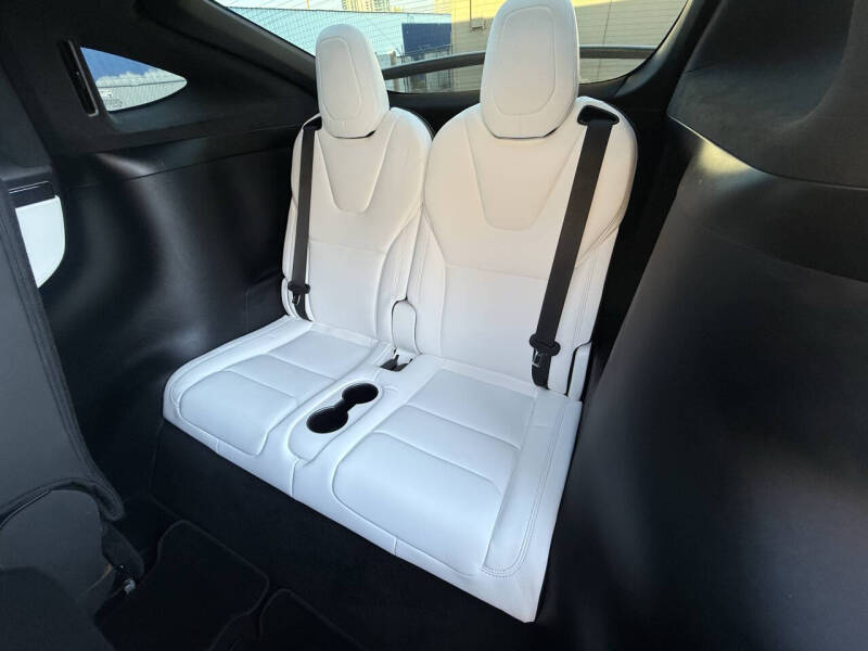 2020 Tesla Model X Long Range Plus