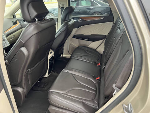 2017 Lincoln MKC Select