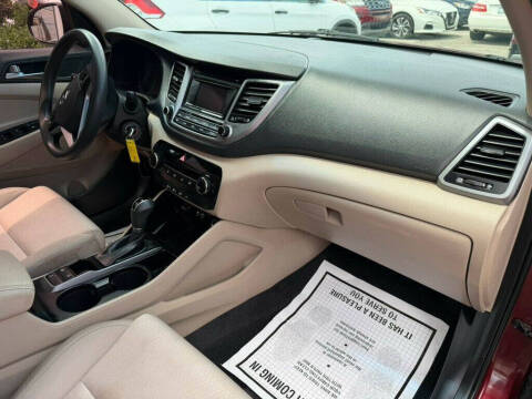2017 Hyundai Tucson SE Plus
