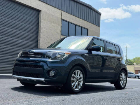 2018 Kia Soul +
