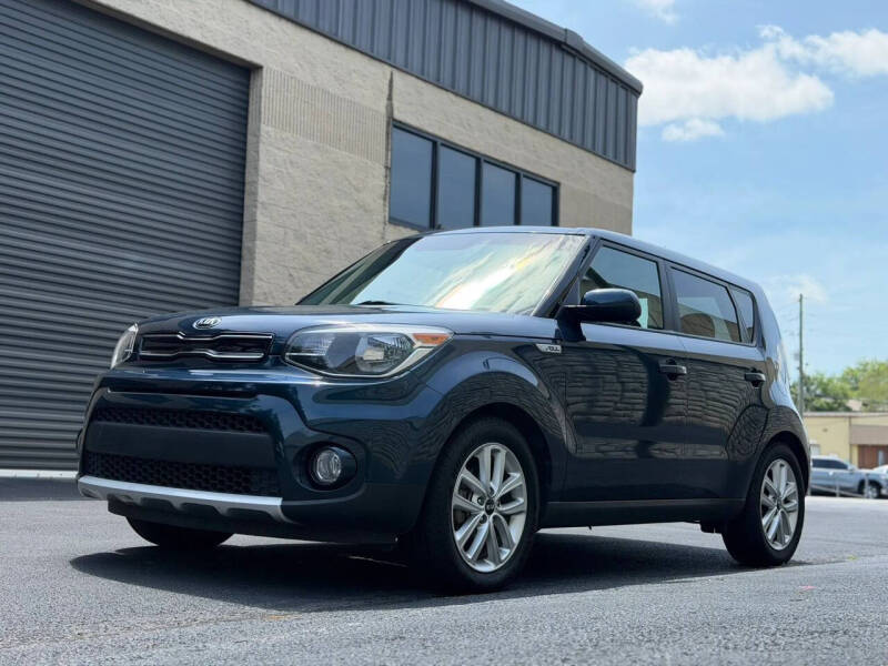 2018 Kia Soul +