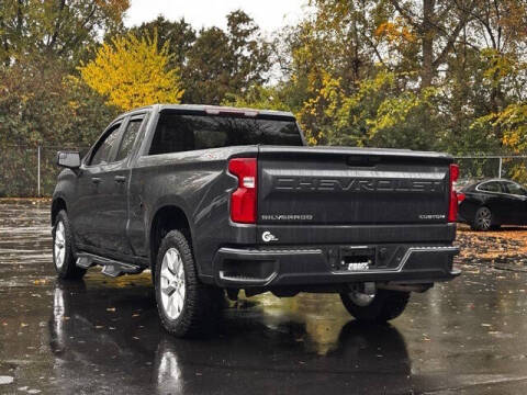 2021 Chevrolet Silverado 1500 Custom