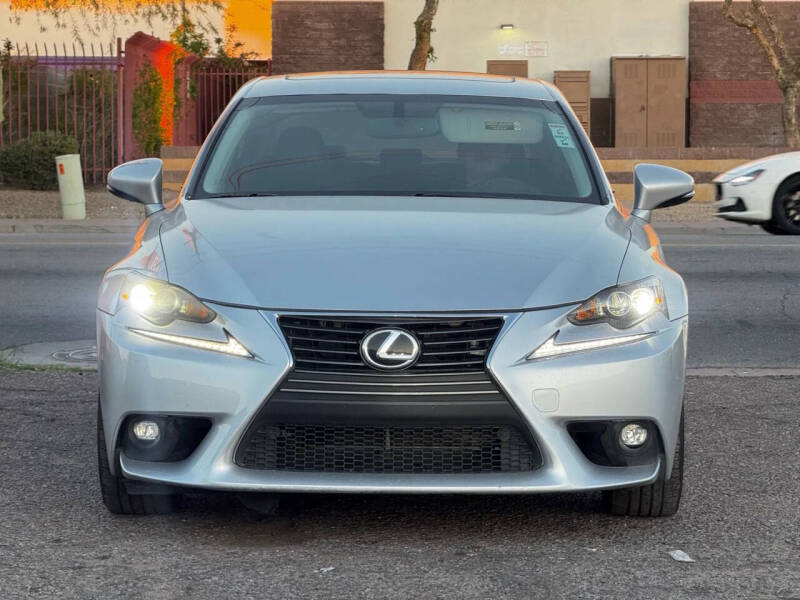 2016 Lexus IS 200t