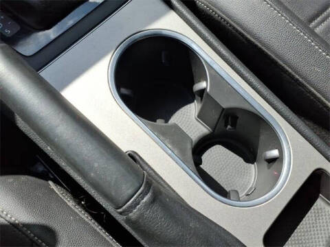 2022 Volkswagen Passat R-Line