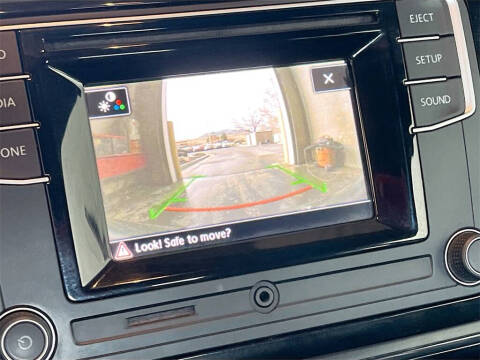 2018 Volkswagen Beetle 2.0T S