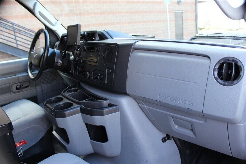 2013 Ford E-Series E-150