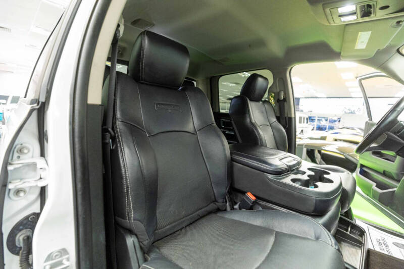 2016 RAM 2500 Laramie