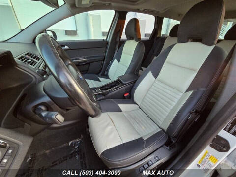 2011 Volvo V50 T5 R-Design