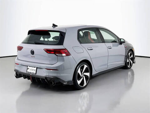 2022 Volkswagen Golf GTI SE