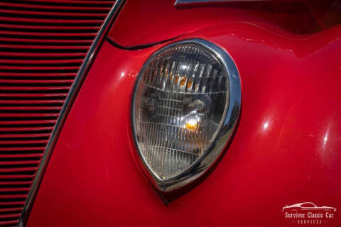 1937 Ford Tudor