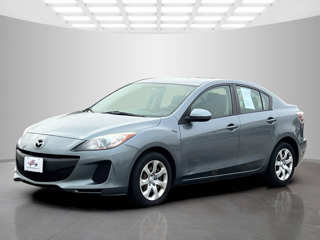 2013 Mazda Mazda3 for sale at Used Cars Toledo in Oregon, OH