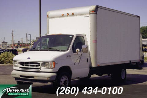 2002 Ford E-Series for sale at Preferred Auto Fort Wayne in Fort Wayne IN