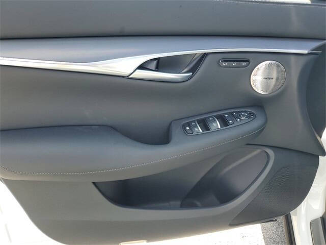 2025 Infiniti QX50 Luxe