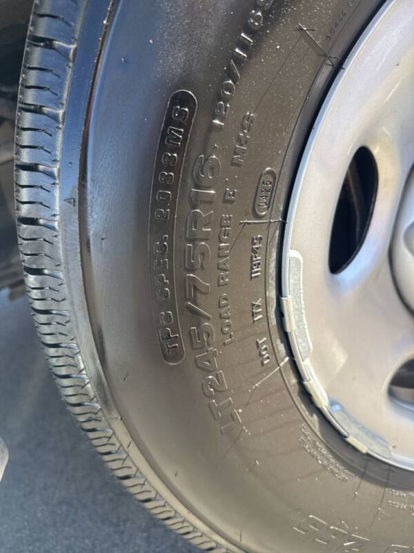 2023 Chevrolet Express 2500