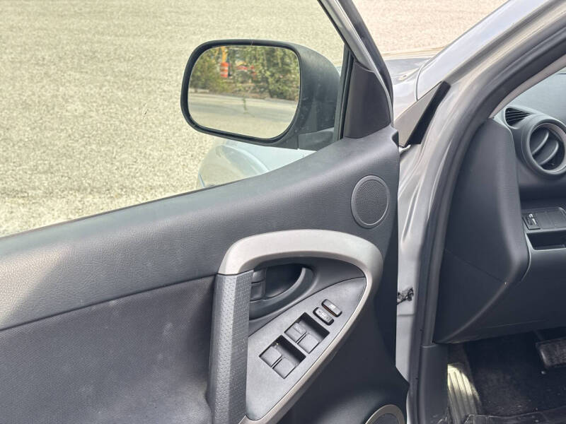 2007 Toyota RAV4 Sport