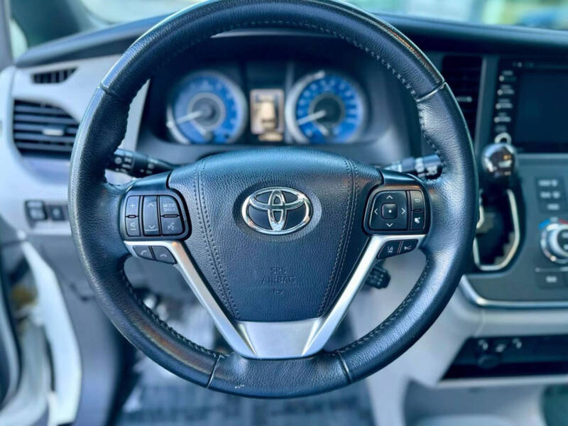 2019 Toyota Sienna