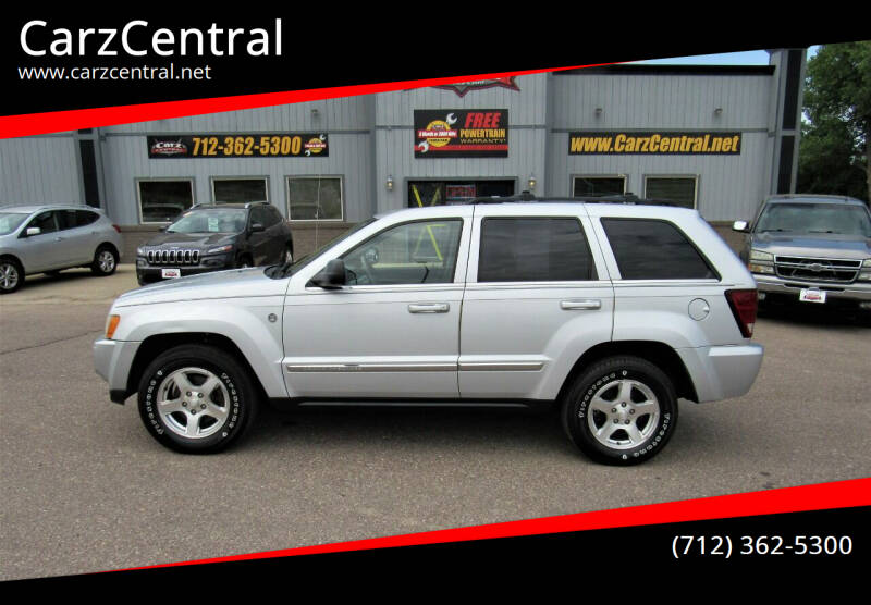 2006 Jeep Grand Cherokee for sale at CarzCentral in Estherville IA