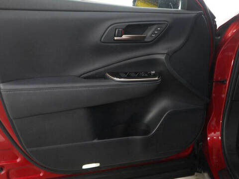 2025 Toyota Crown Signia XLE