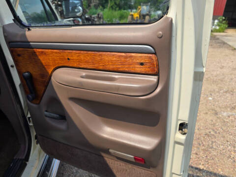 1992 Ford F-350 XLT Lariat