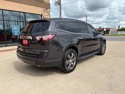 2017 Chevrolet Traverse LT