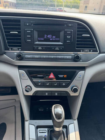 2017 Hyundai Elantra