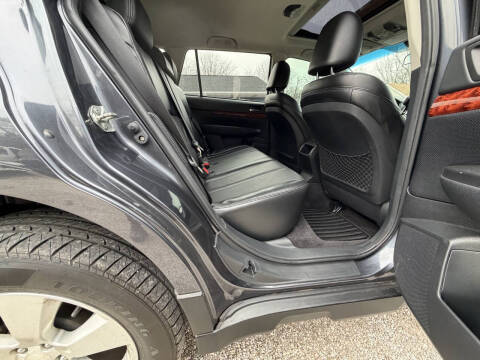 2010 Subaru Outback 2.5i Limited