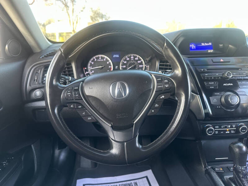 2017 Acura ILX