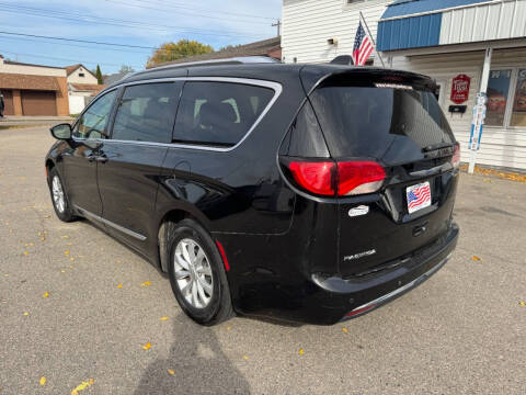 2019 Chrysler Pacifica Touring L