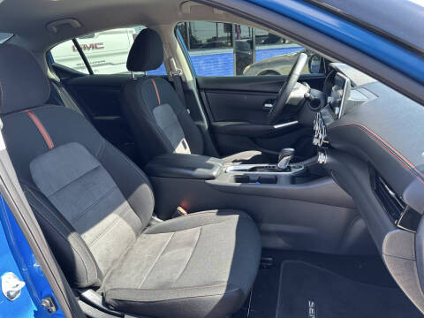 2025 Nissan Sentra SR