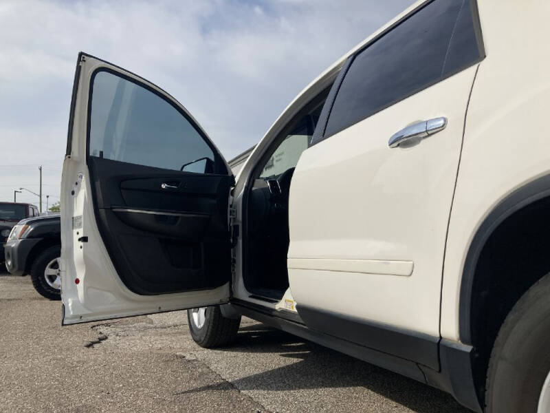 2008 GMC Acadia SLE-1