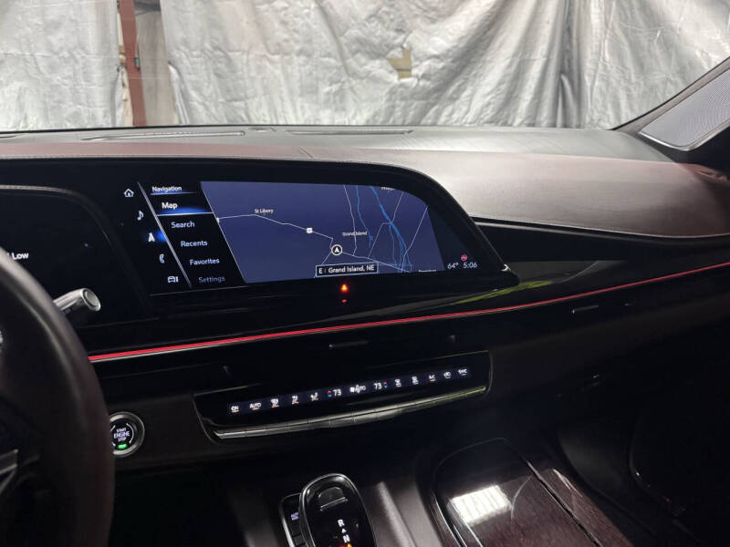 2024 Cadillac Escalade ESV Premium Luxury Platinum