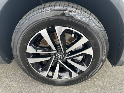 2022 Volkswagen Tiguan S 4Motion