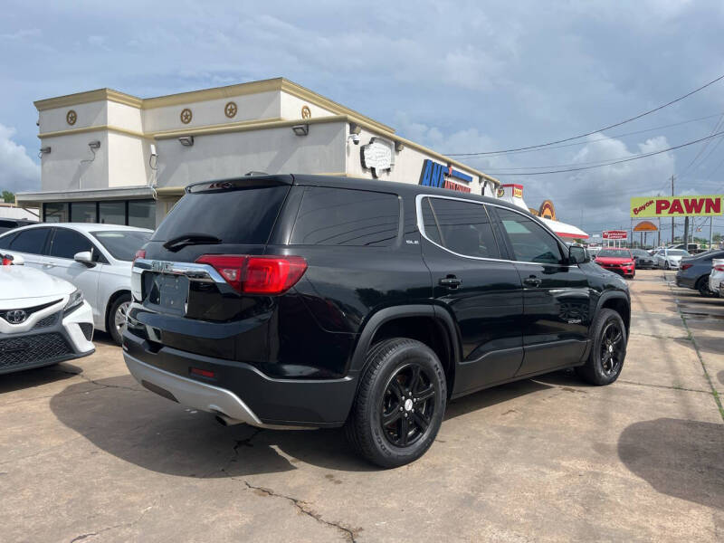 2019 GMC Acadia SLE-1