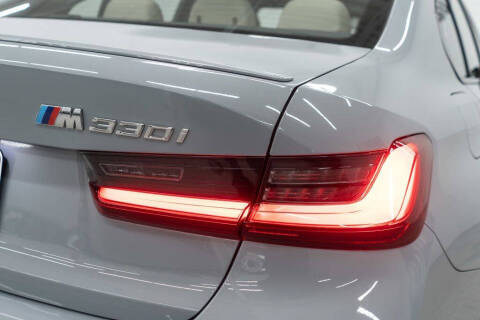 2025 BMW 3 Series 330i xDrive