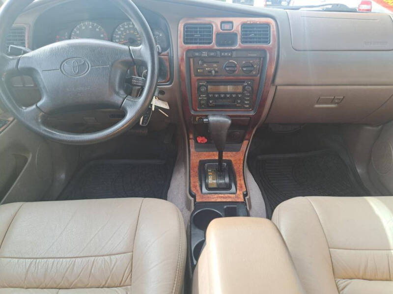 2000 Toyota 4Runner SR5