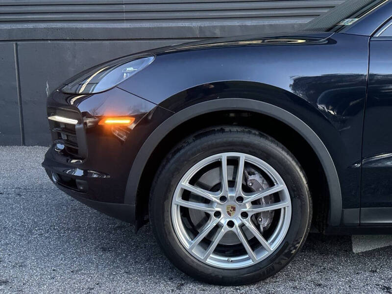 2023 Porsche Cayenne