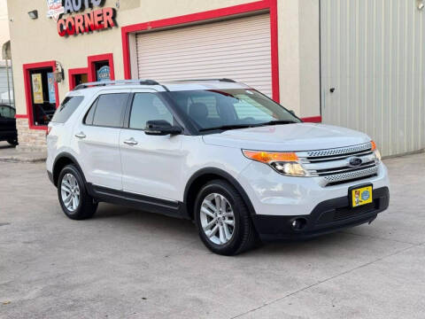 2013 Ford Explorer for sale at Auto Corner Inc in Dallas TX