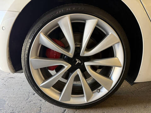 2018 Tesla Model 3 Performance